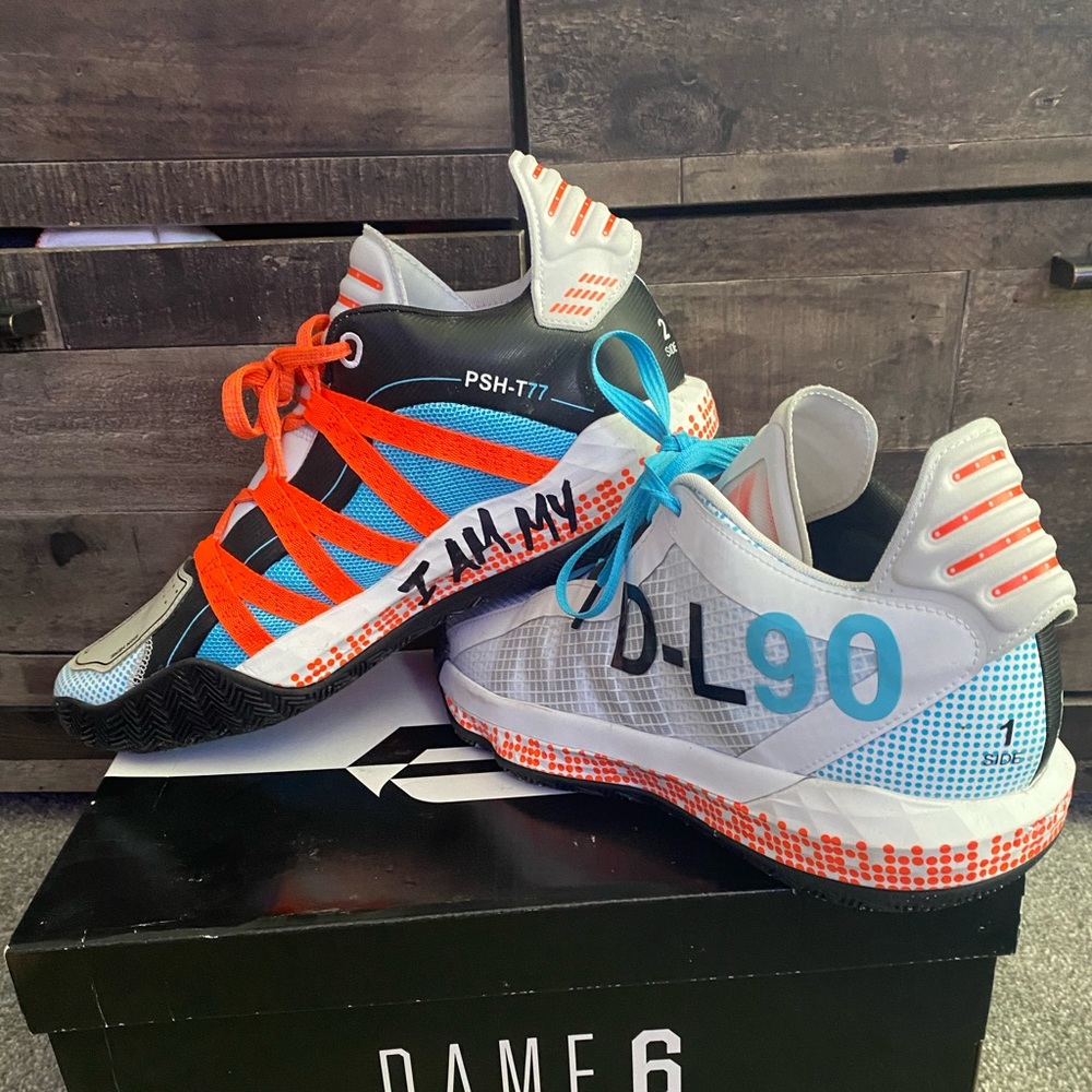 DAME 6 I AM MY OWN FAN SIZE 11.5